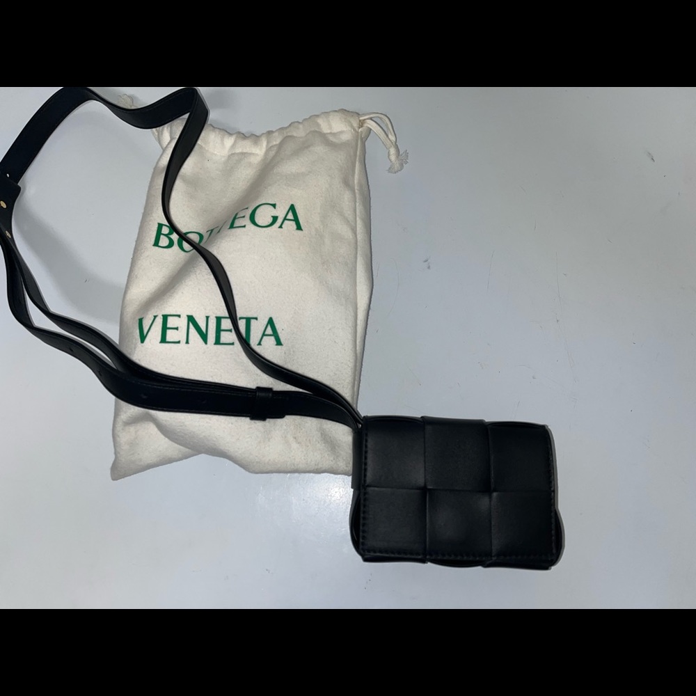 Bottega Veneta
Mini Cassette Crossbody Bag Black
